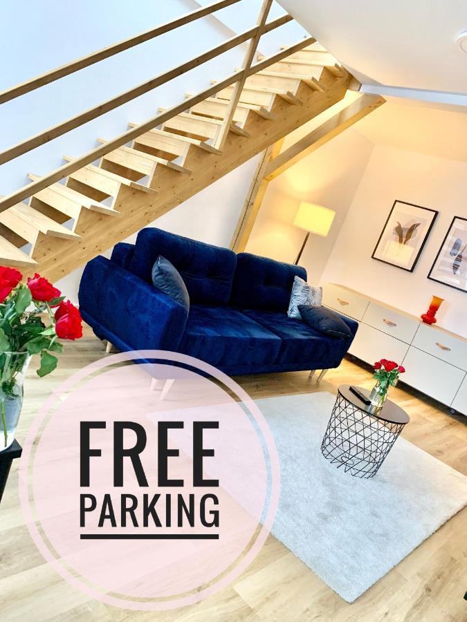 W Samym Sercu Miasta Z Darmowym Parkingiem Pod Zlotym Lwem -hotel Vi * Klodzko